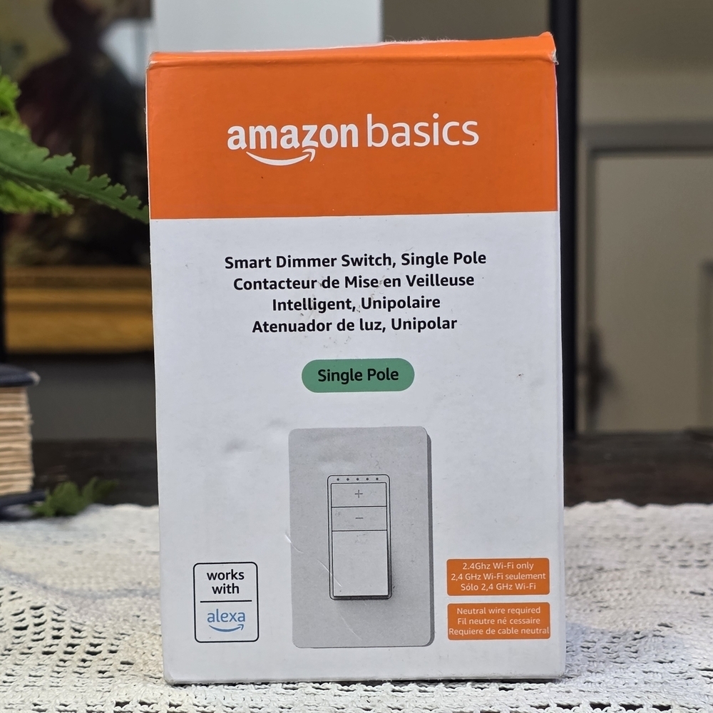 New Amazon Basics Smart Dimmer Switch Single Pole Alexa 450W Incandescent Wi-Fi - Picture 6 of 8
